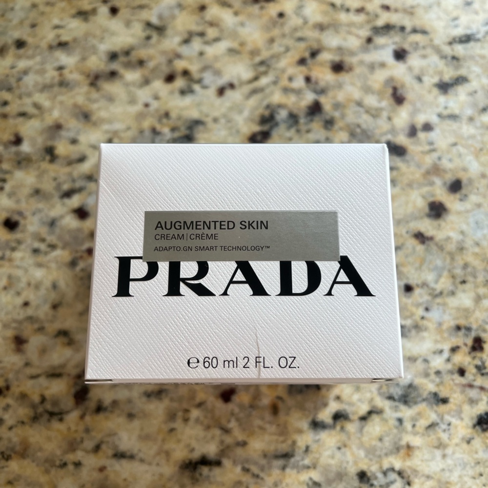 Prada augmented skin the smoothing face cream